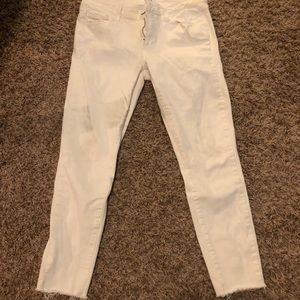 white skinny jeans